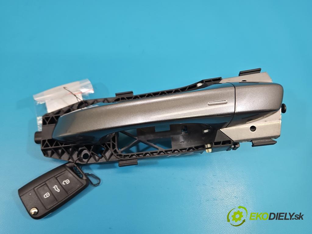 Skoda Kamiq 1.0 TSI 116 HP automatic 85 kW 999 cm3 5- rukoväť predné ľavé mimo:  (Kľučka dverí vonkajšia predná ľavá)