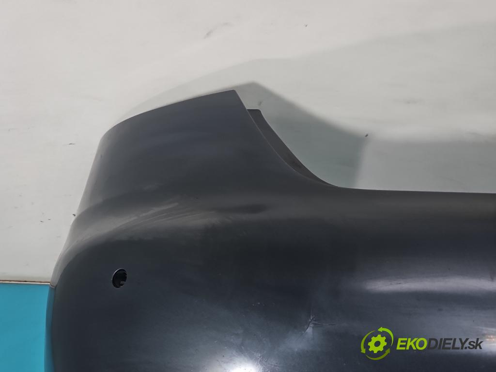 Audi A4 B8 2007-2015 2.0 tdi 136hp manual 100 kW 1968 cm3 4- nárazník zadní  (Klika dveří ostatní)