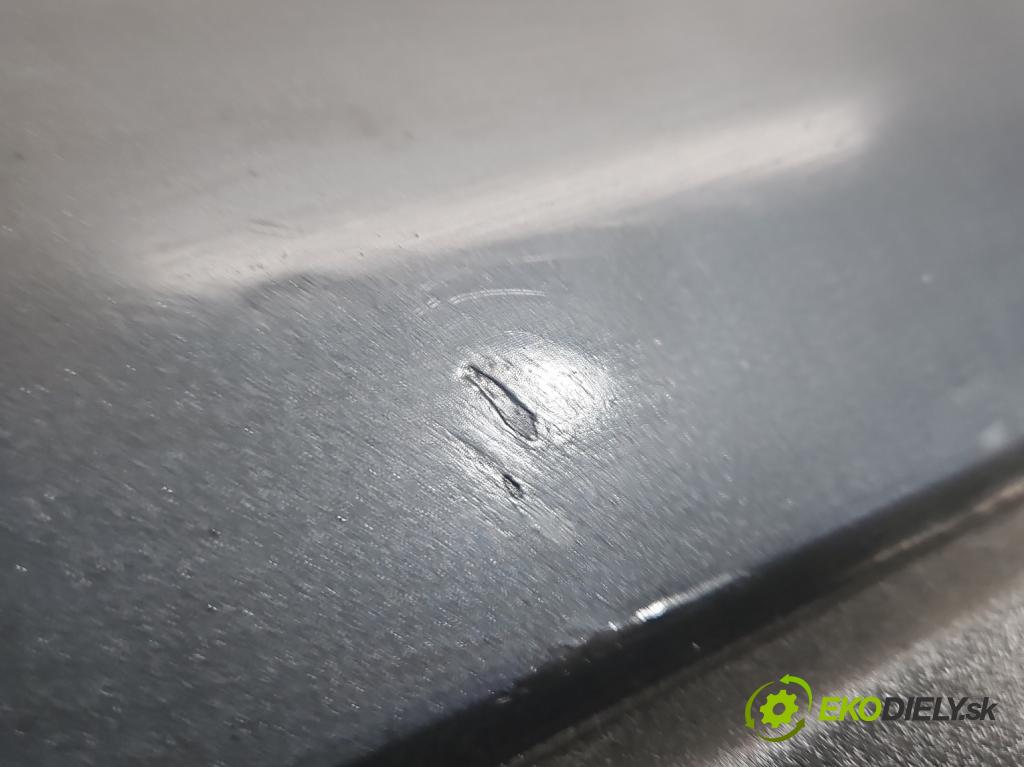 Audi A4 B8 2007-2015 2.0 tdi 136hp manual 100 kW 1968 cm3 4- nárazník zadní  (Klika dveří ostatní)