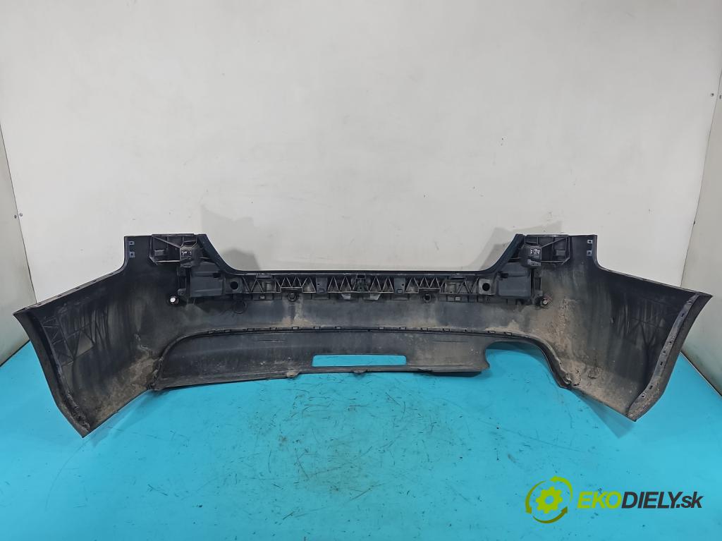 Audi A4 B8 2007-2015 2.0 tdi 136hp manual 100 kW 1968 cm3 4- nárazník zadní  (Klika dveří ostatní)