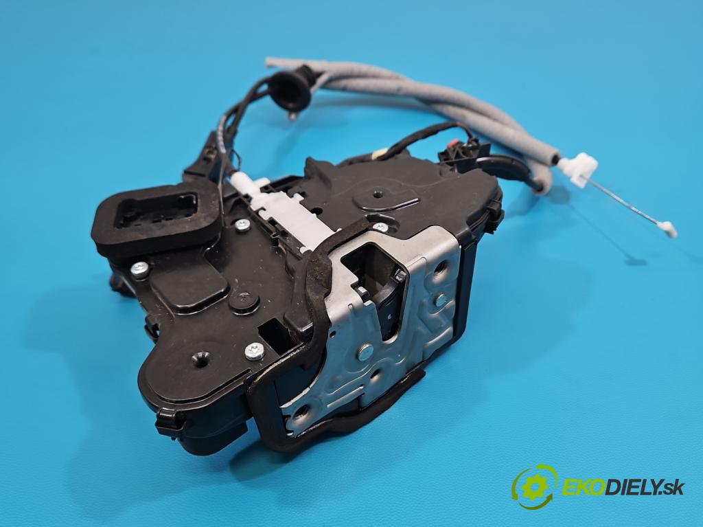 Skoda Kamiq 1.0 TSI 116 hp automatic 85 kW 999 cm3 5- zámek přední levý 10B837015B