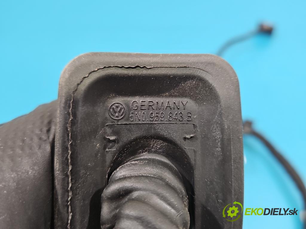 Skoda Kamiq 1.0 TSI 116 HP automatic 85 kW 999 cm3 5- Zväzok: dvere predné vľavo: 654971120KB