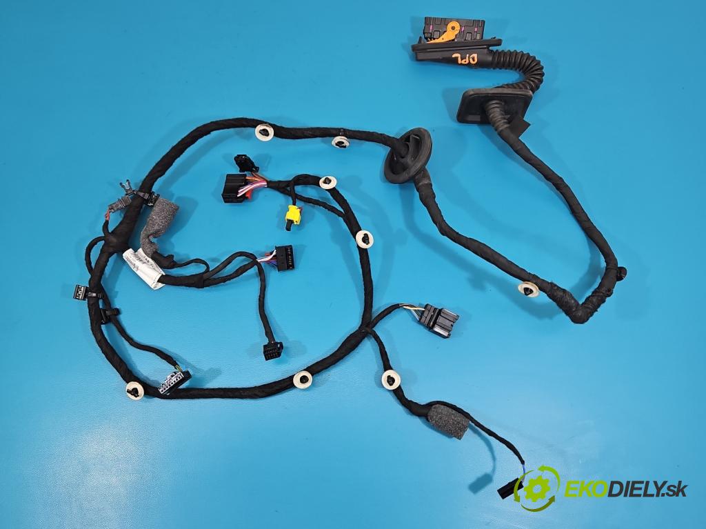 Skoda Kamiq 1.0 TSI 116 HP automatic 85 kW 999 cm3 5- Zväzok: dvere predné vľavo: 654971120KB