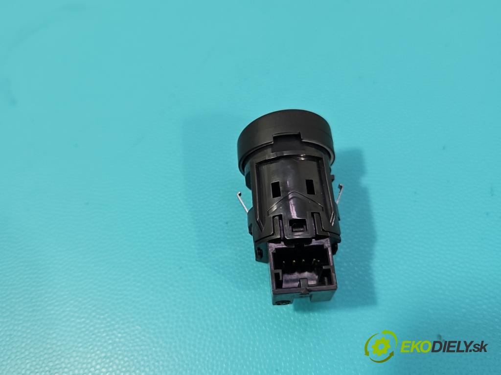 Skoda Kamiq 1.0 TSI 116 hp automatic 85 kW 999 cm3 5- Přepínač 3V0905217B