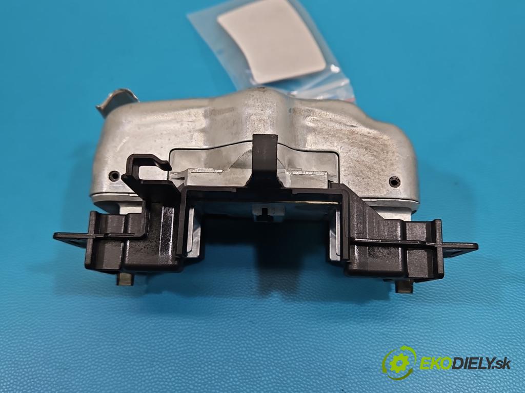 Skoda Kamiq 1.0 TSI 116 hp automatic 85 kW 999 cm3 5- Blokada: řízení: 3WA905861 (Řízení ostatní)