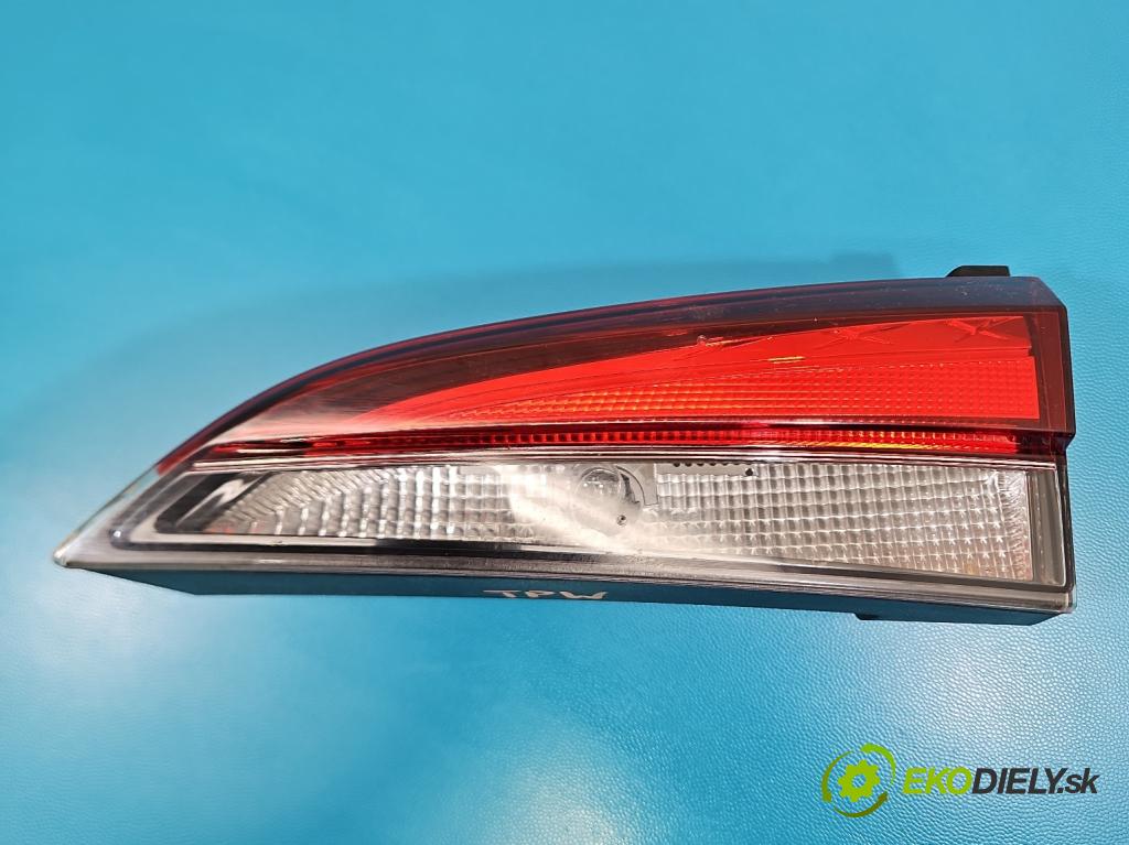 Skoda Kamiq 1.0 TSI 116 hp automatic 85 kW 999 cm3 5- světlo zadní pravé 658945094 (Klika dveří ostatní)