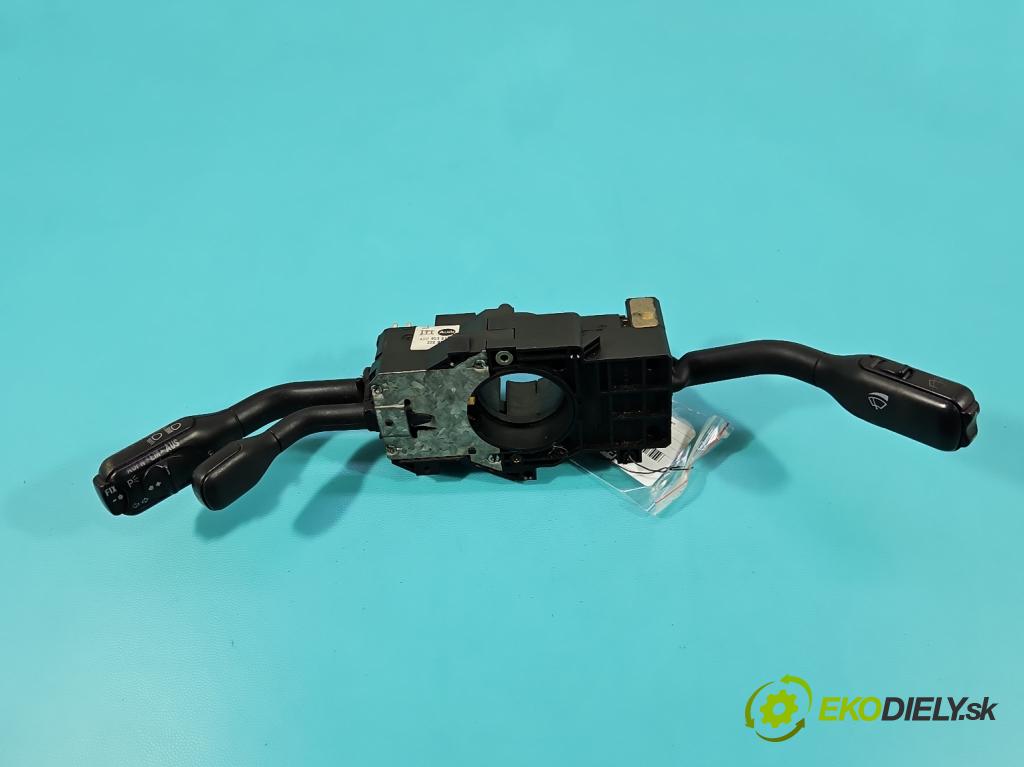 Audi A8 D2 1994-2002 3.7 V8 230 HP automatic 169 kW 3697 cm3 4- prepínač komplex: 4D0953513E (Prepínacie páčky pod volantom)