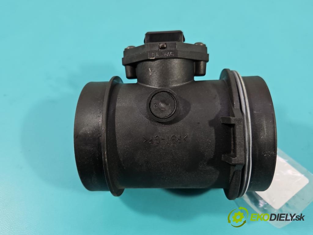 Audi A8 D2 1994-2002 3.7 V8 230 HP automatic 169 kW 3697 cm3 4- průtokoměr: 0280217804 (Váha vzduchu)