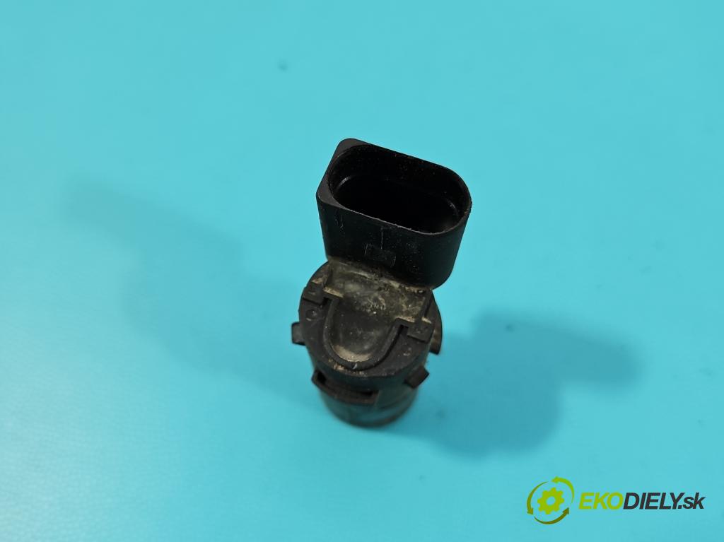 Audi A6 C6 2004-2011 3.0 tdi 232KM automatic 171 kW 2967 cm3 5- snímač parkování 7H0919275E