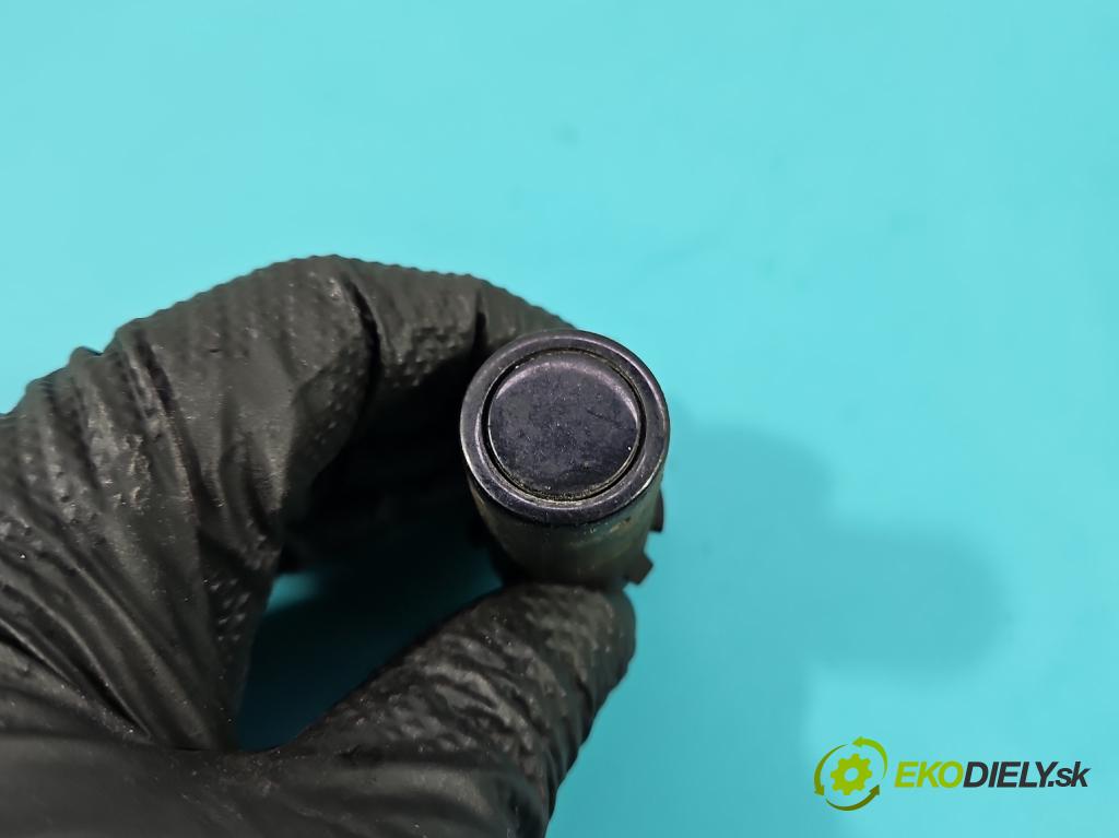 Audi A6 C6 2004-2011 3.0 tdi 232KM automatic 171 kW 2967 cm3 5- snímač parkování 7H0919275E