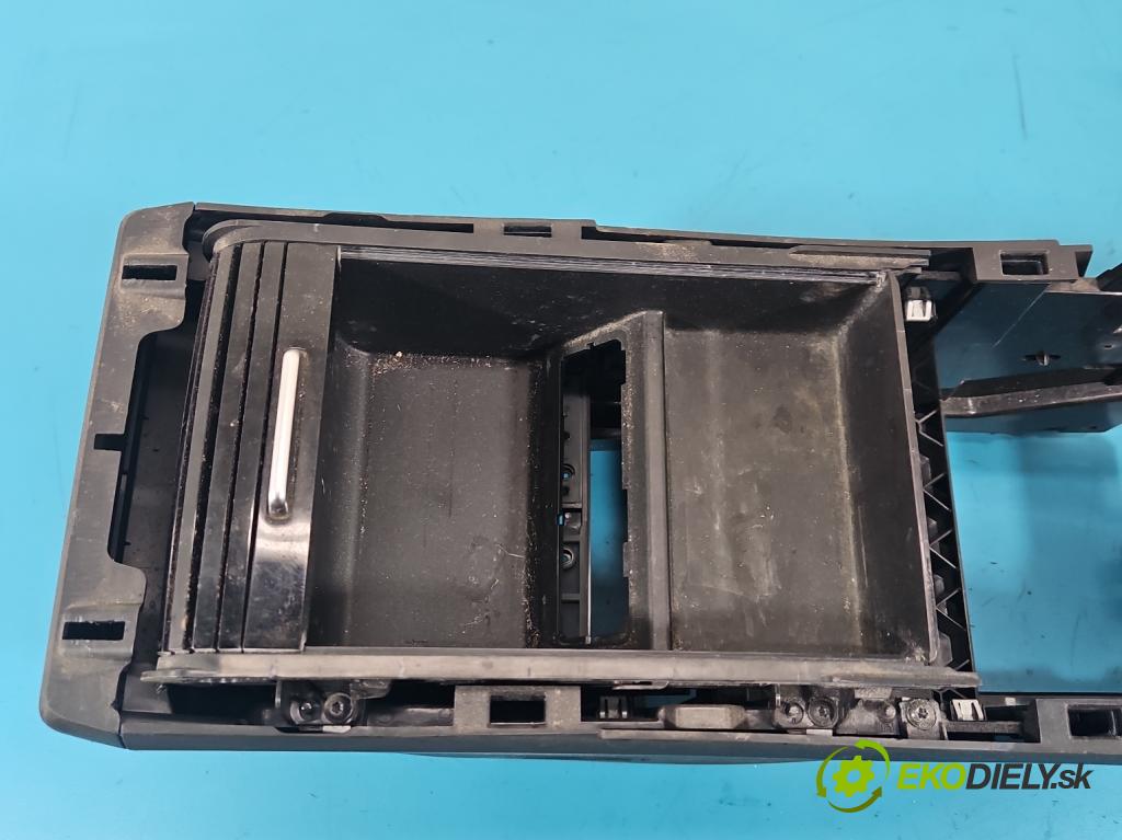 Land rover Discovery Sport 2014-2019 L550 2.0d 150 HP automatic 110 kW 1999 cm3 5- operadlo  (Lakťová opierka)