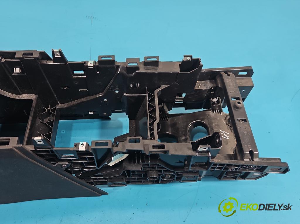 Land rover Discovery Sport 2014-2019 L550 2.0d 150 HP automatic 110 kW 1999 cm3 5- operadlo  (Lakťová opierka)