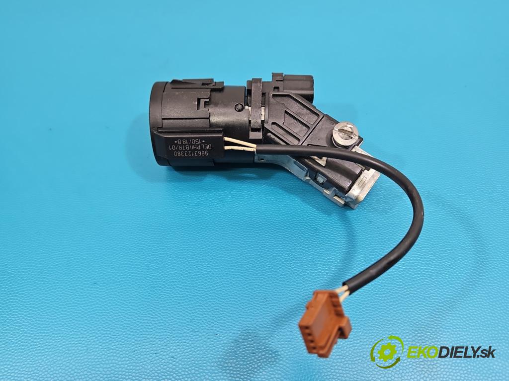 Peugeot 2008 I 2013-2019 1.2 12V 131 hp manual 96 kW 1199 cm3 5- řídící jednotka motoru 9829728480