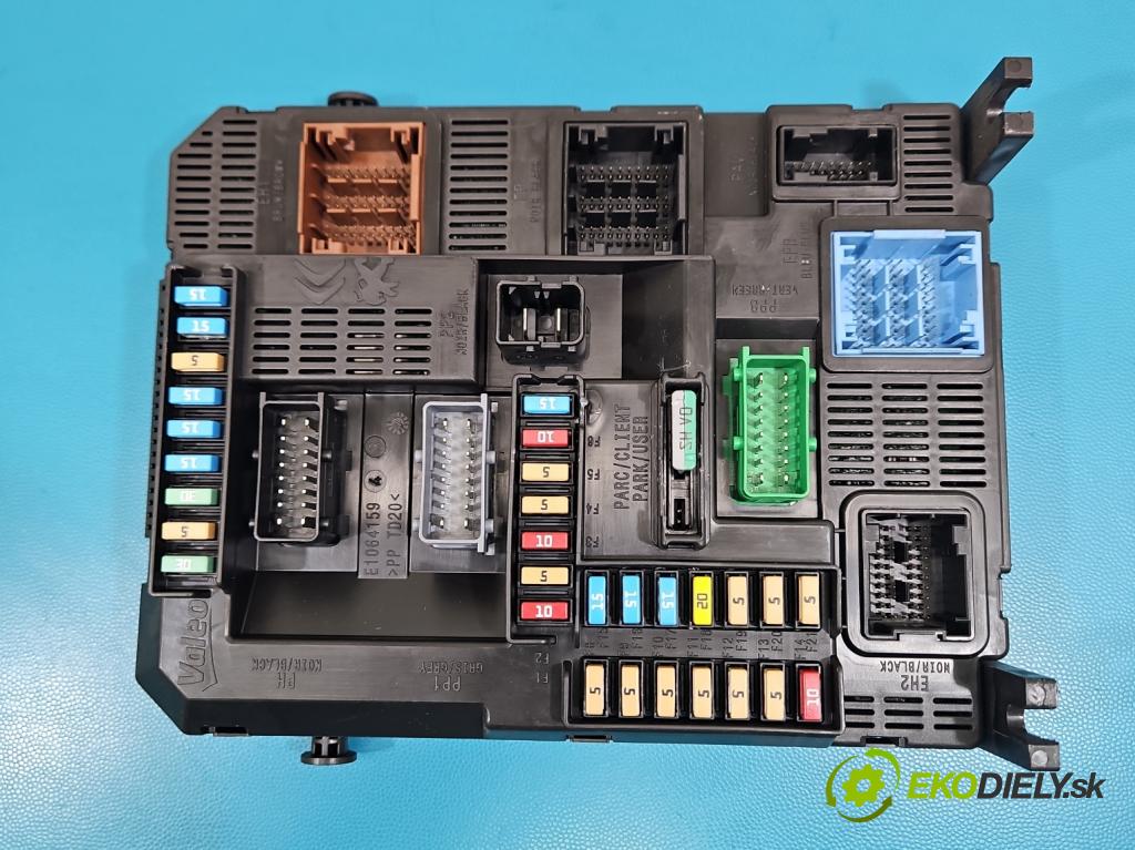 Peugeot 2008 I 2013-2019 1.2 12V 131 hp manual 96 kW 1199 cm3 5- řídící jednotka motoru 9829728480