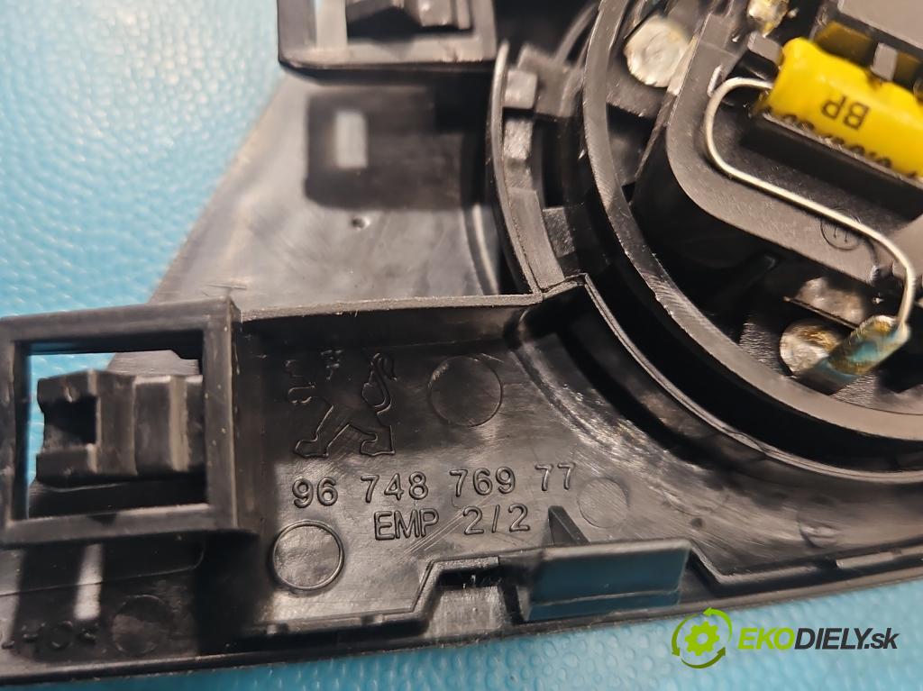 Peugeot 2008 I 2013-2019 1.2 12V 131 HP manual 96 kW 1199 cm3 5- reproduktory komplet 9809320280