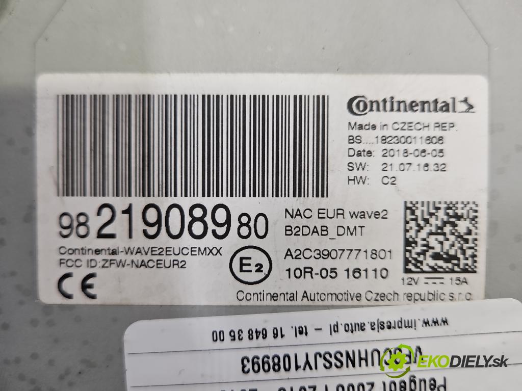 Peugeot 2008 I 2013-2019 1.2 12V 131 HP manual 96 kW 1199 cm3 5- Radio originál 9821908980