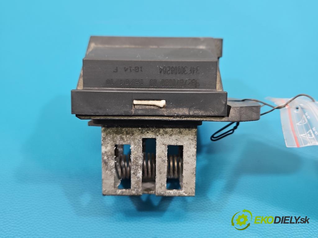 Peugeot 2008 I 2013-2019 1.2 12V 131 HP manual 96 kW 1199 cm3 5- Relé: ventilátoru 9827870080