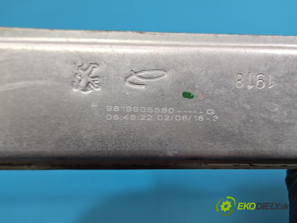 Peugeot 2008 I 2013-2019 1.2 12V 131 HP manual 96 kW 1199 cm3 5- mechanizmus okna predné ľavý 0130824161