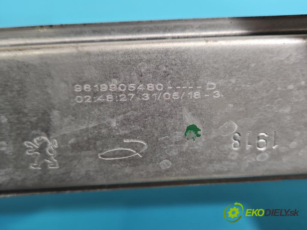 Peugeot 2008 I 2013-2019 1.2 12V 131 HP manual 96 kW 1199 cm3 5- mechanizmus okna predné pravý 0130824160