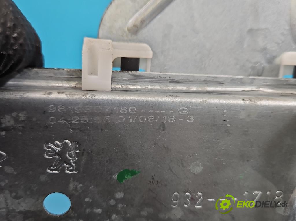 Peugeot 2008 I 2013-2019 1.2 12V 131 HP manual 96 kW 1199 cm3 5- mechanizmus okna zadné ľavý 9815999580