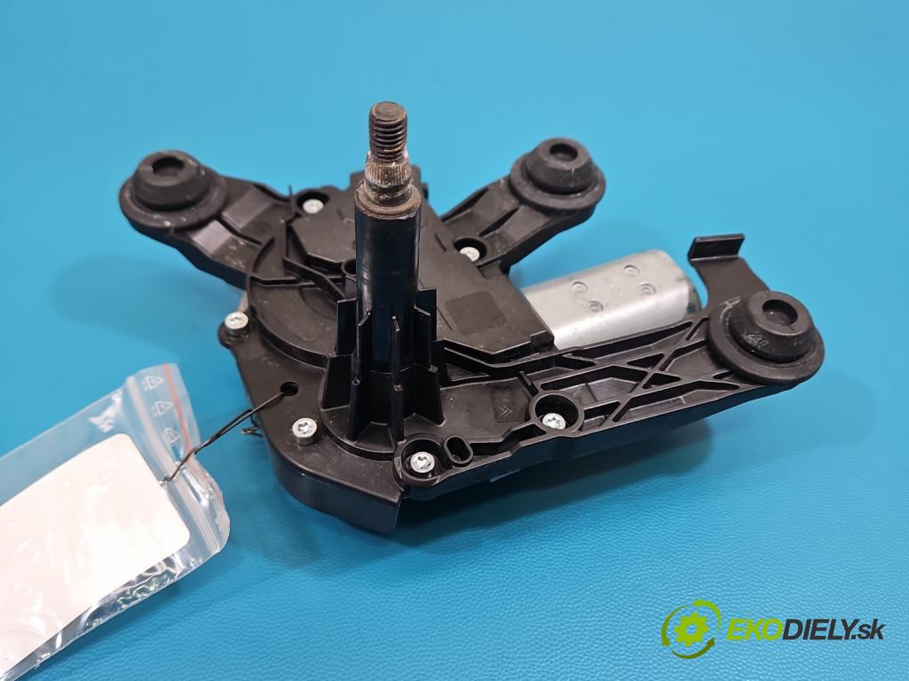 Peugeot 2008 I 2013-2019 1.2 12V 131 HP manual 96 kW 1199 cm3 5- motor stieračov zadné 9678423580A