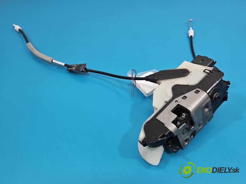 Peugeot 2008 I 2013-2019 1.2 12V 131 HP manual 96 kW 1199 cm3 5- zámok predné ľavý 9812500880