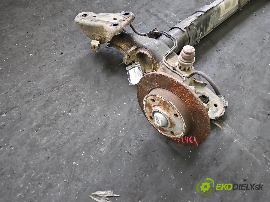 Peugeot 2008 I 2013-2019 1.2 12V 131 HP manual 96 kW 1199 cm3 5- zadna výstuha (Výstuha zadná)