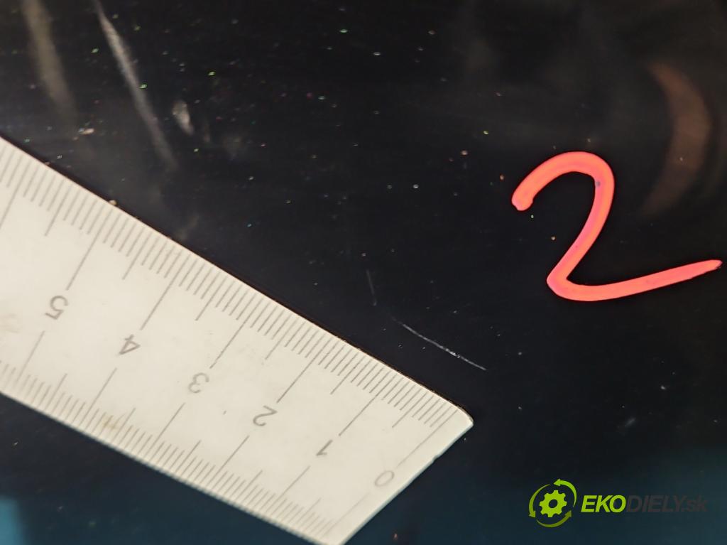 Peugeot 2008 I 2013-2019 1.2 12V 131 HP manual 96 kW 1199 cm3 5- dvere predné ľavé  (Kľučka dverí ostatné)