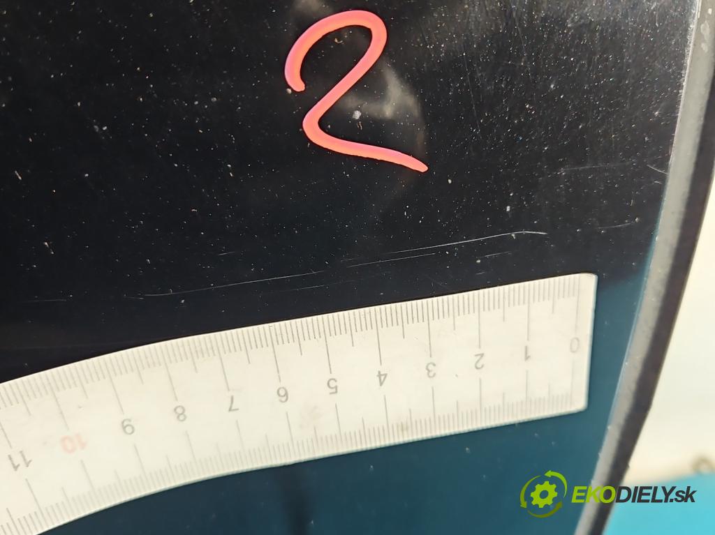 Peugeot 2008 I 2013-2019 1.2 12V 131 HP manual 96 kW 1199 cm3 5- dvere predné pravé  (Kľučka dverí ostatné)