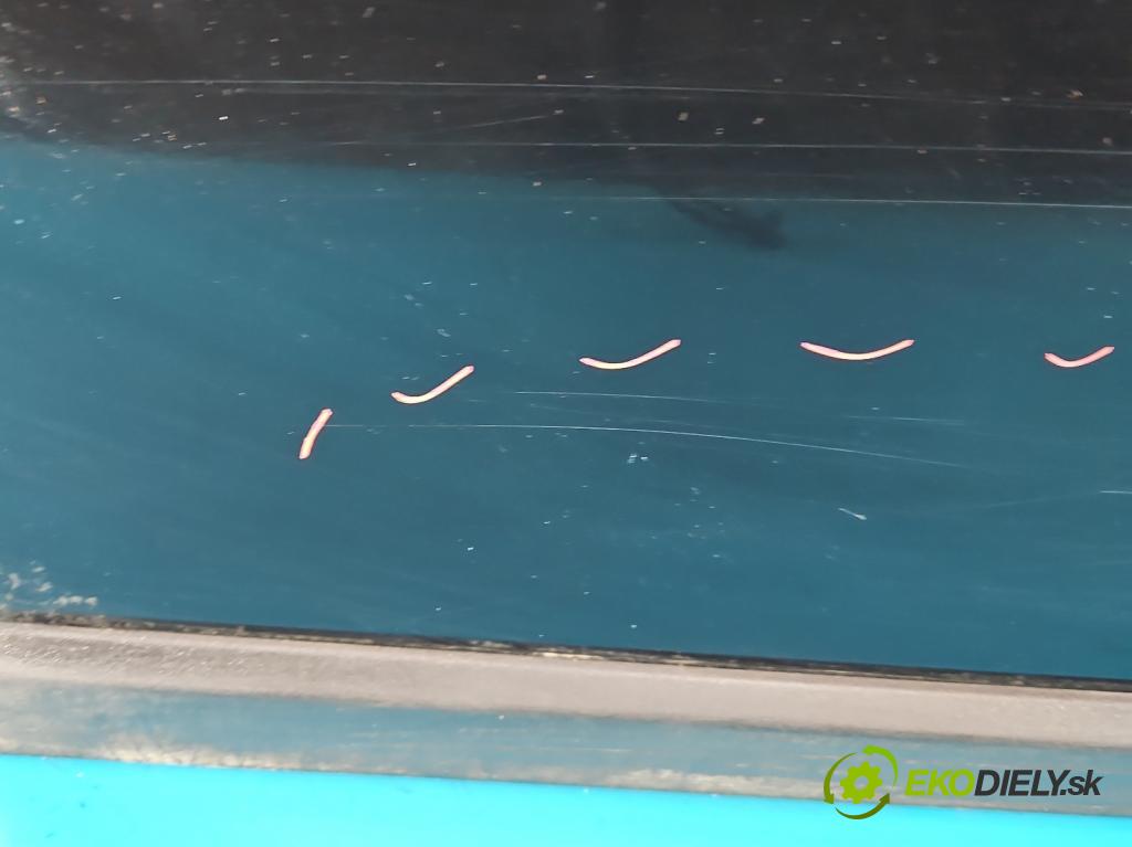 Peugeot 2008 I 2013-2019 1.2 12V 131 HP manual 96 kW 1199 cm3 5- dvere predné pravé  (Kľučka dverí ostatné)