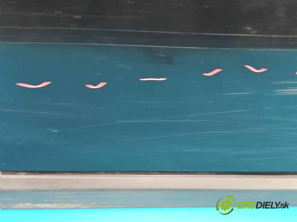 Peugeot 2008 I 2013-2019 1.2 12V 131 HP manual 96 kW 1199 cm3 5- dvere predné pravé  (Kľučka dverí ostatné)