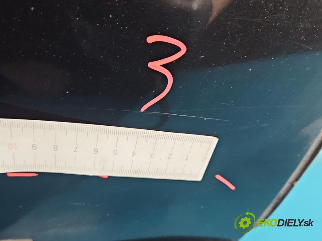 Peugeot 2008 I 2013-2019 1.2 12V 131 HP manual 96 kW 1199 cm3 5- dvere predné pravé  (Kľučka dverí ostatné)