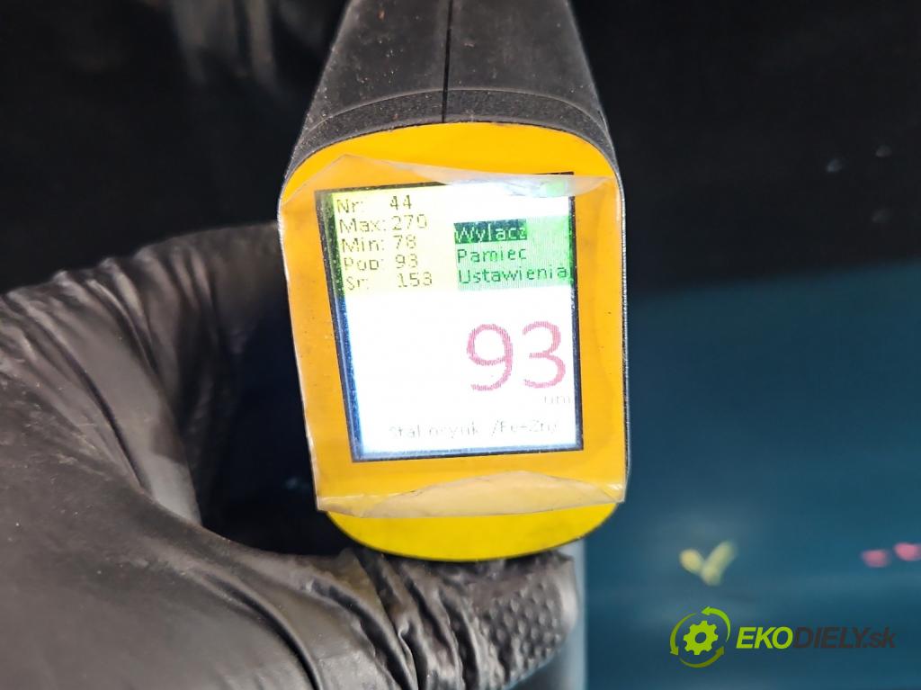 Peugeot 2008 I 2013-2019 1.2 12V 131 HP manual 96 kW 1199 cm3 5- dvere predné pravé  (Kľučka dverí ostatné)