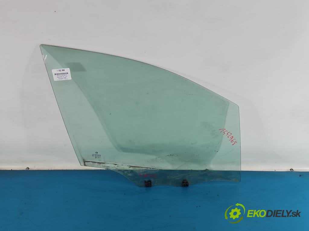 Peugeot 2008 I 2013-2019 1.2 12V 131 HP manual 96 kW 1199 cm3 5- sklo dvere predné pravé 