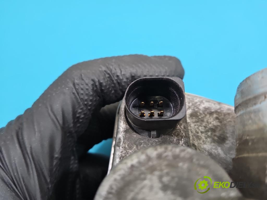 Vw Passat B6 2005-2010 2.0 FSI 150 HP manual 110 kW 1984 cm3 4- klapka 06F133062 (Škrtiaca klapka)