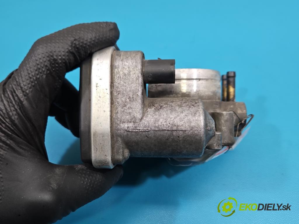 Vw Passat B6 2005-2010 2.0 FSI 150 HP manual 110 kW 1984 cm3 4- klapka 06F133062 (Škrtiaca klapka)