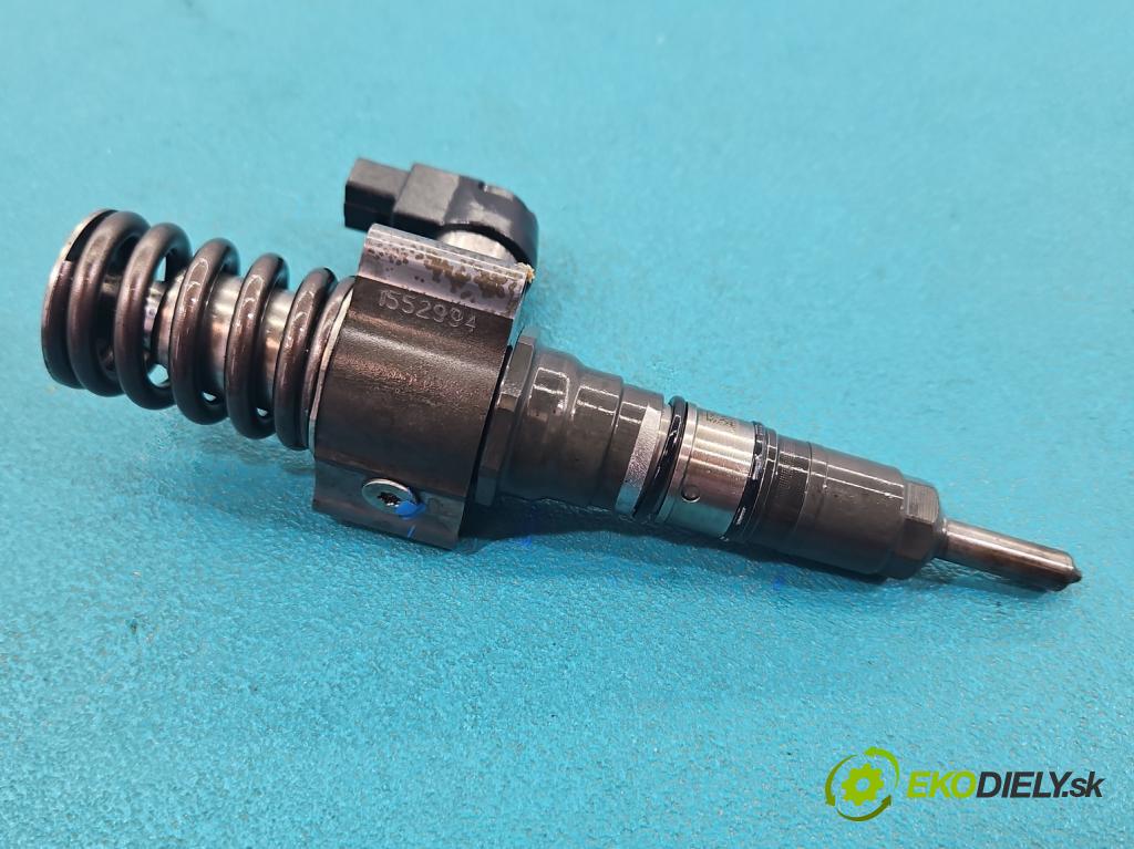 Vw Passat B6 2005-2010 2.0 tdi 140 HP automatic 103 kW 1968 cm3 5- vstrekovacie čerpadlo 03G130073S (Vstrekovač paliva)