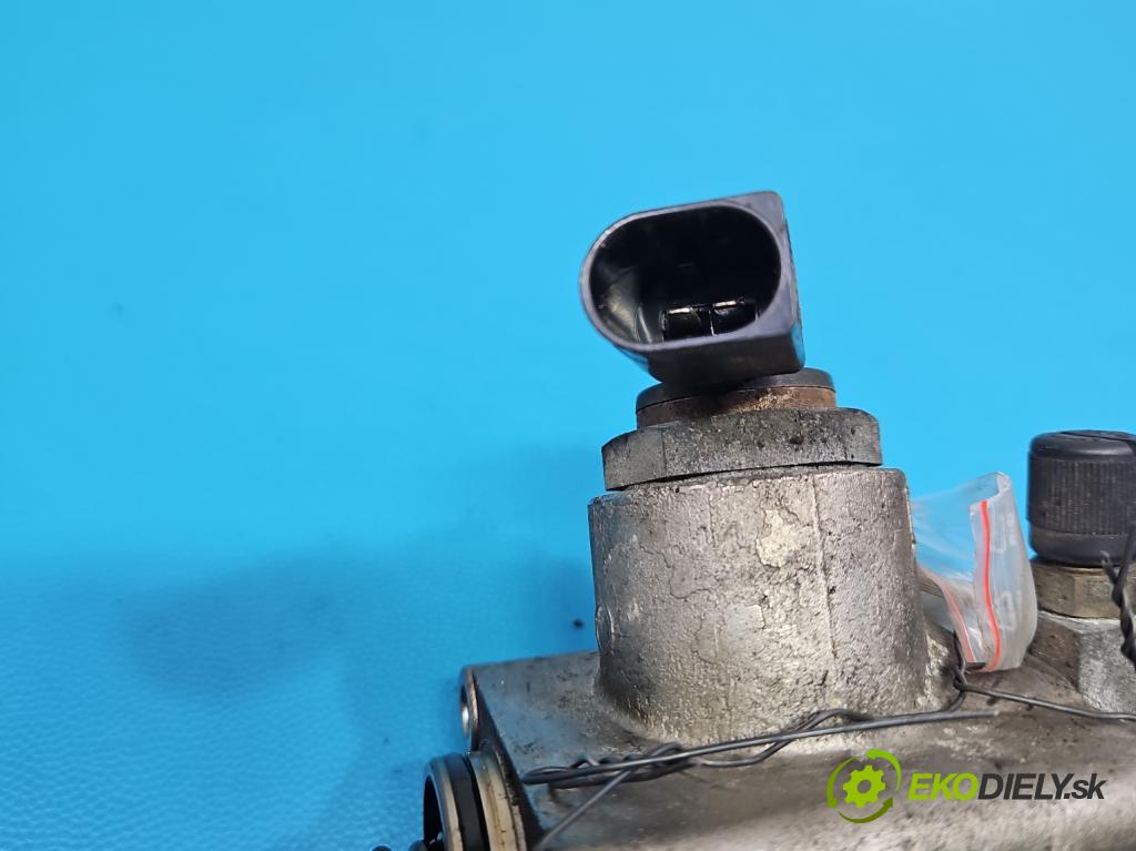 Vw Passat B6 2005-2010 2.0 FSI 150 hp manual 110 kW 1984 cm3 4- čerpadlo paliva 06F127025D