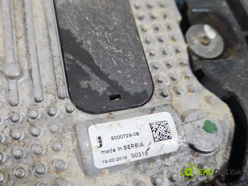 Land rover Range Rover Evoque I 2011-2018 2.0 td 150 hp automatic 110 kW 1999 cm3 5- ventilátor chladič GJ32-8C607-BC