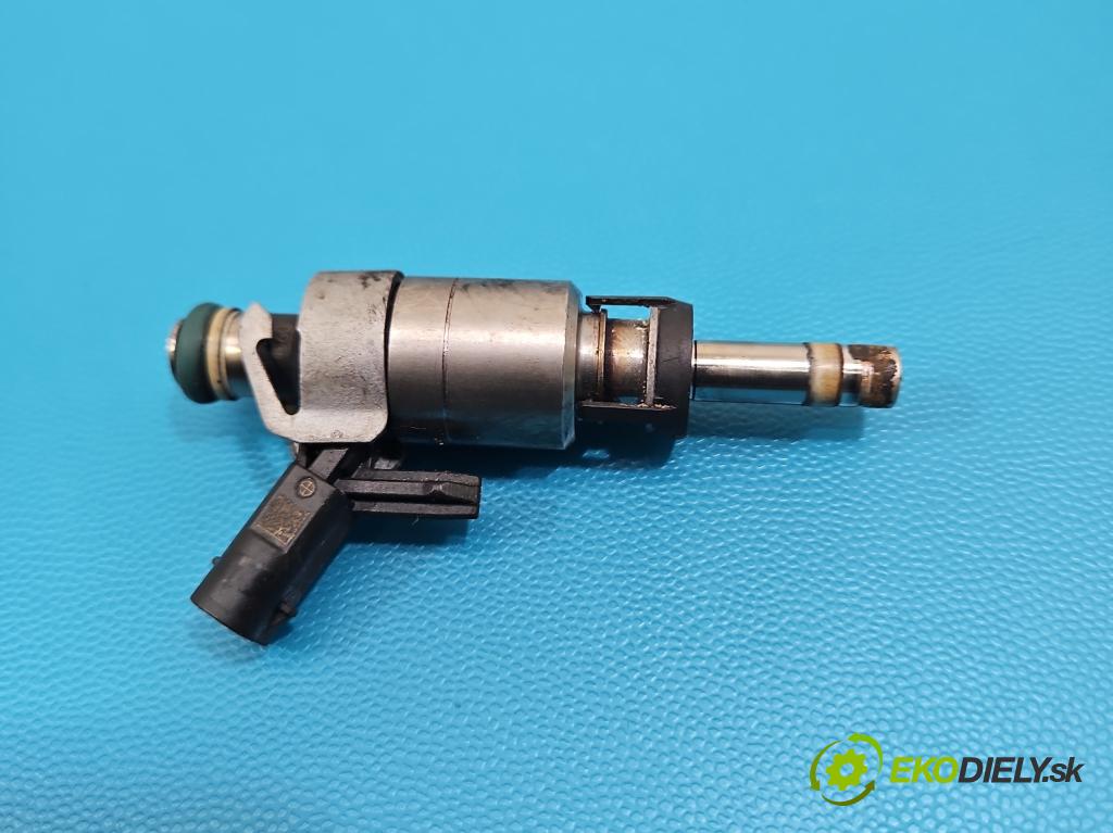 Audi A4 B9 2015-2024 2.0 TFSI 252KM automatic 185 kW 1984 cm3 4- vstrek 0261500244 (Vstrekovač paliva)