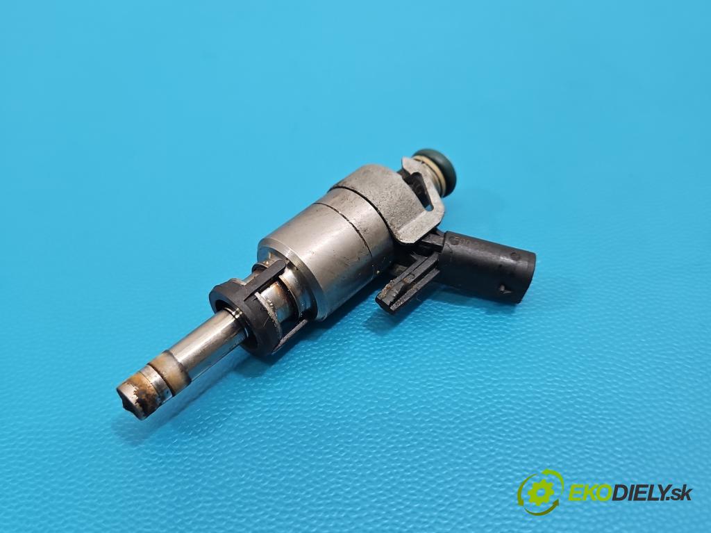 Audi A4 B9 2015-2024 2.0 TFSI 252KM automatic 185 kW 1984 cm3 4- vstrek 0261500244 (Vstrekovač paliva)