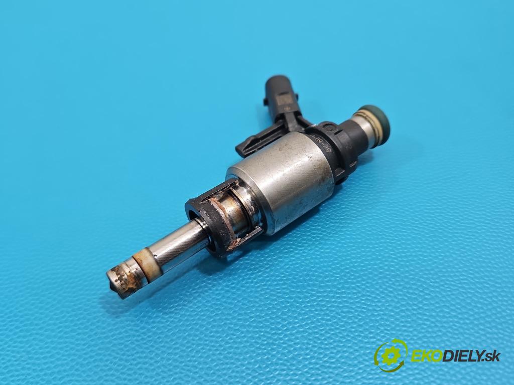 Audi A4 B9 2015-2024 2.0 TFSI 252KM automatic 185 kW 1984 cm3 4- vstrek 0261500244 (Vstrekovač paliva)