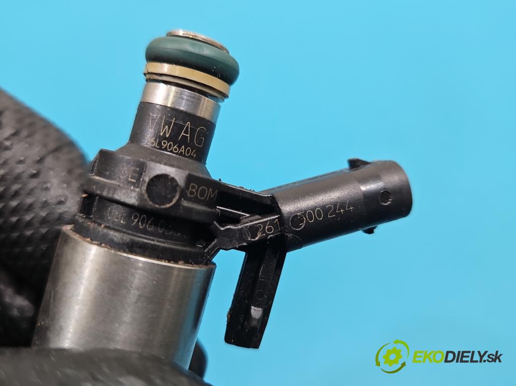 Audi A4 B9 2015-2024 2.0 TFSI 252KM automatic 185 kW 1984 cm3 4- vstrek 0261500244 (Vstrekovač paliva)