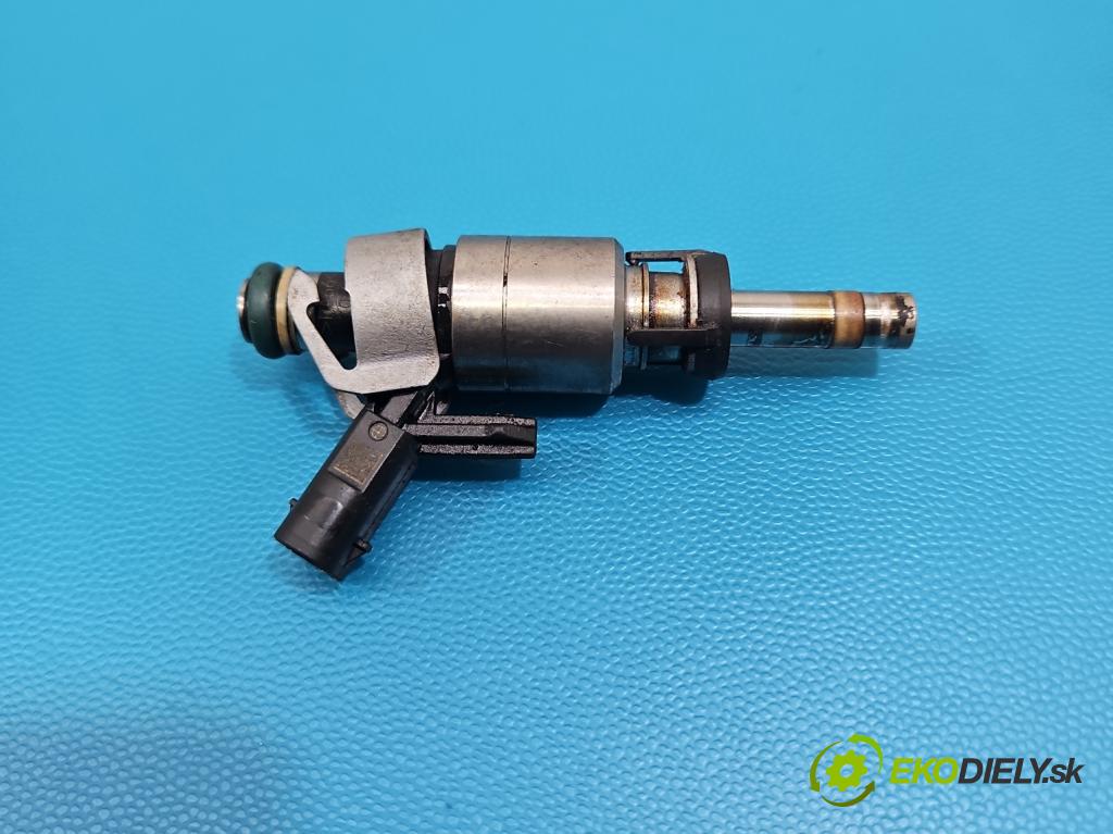 Audi A4 B9 2015-2024 2.0 TFSI 252KM automatic 185 kW 1984 cm3 4- vstrek 0261500244 (Vstrekovač paliva)