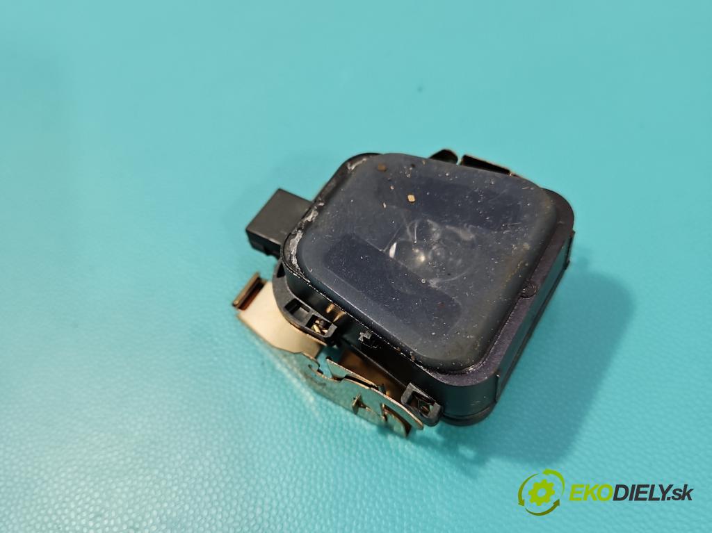 Land rover Range Rover Evoque I 2011-2018 2.0 td 150 hp automatic 110 kW 1999 cm3 5- snímač déšť: 10338556 (Snímač deště)