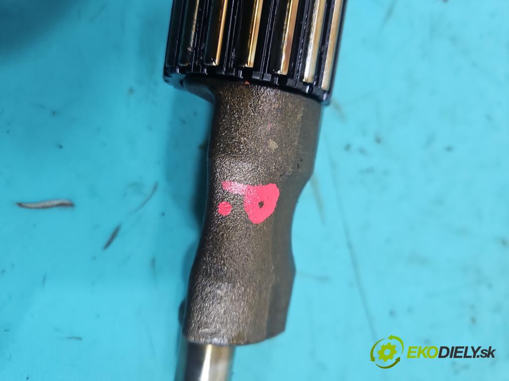 Audi A4 B9 2015-2024 2.0 TFSI 252KM automatic 185 kW 1984 cm3 4- Váleček: vyvažovací