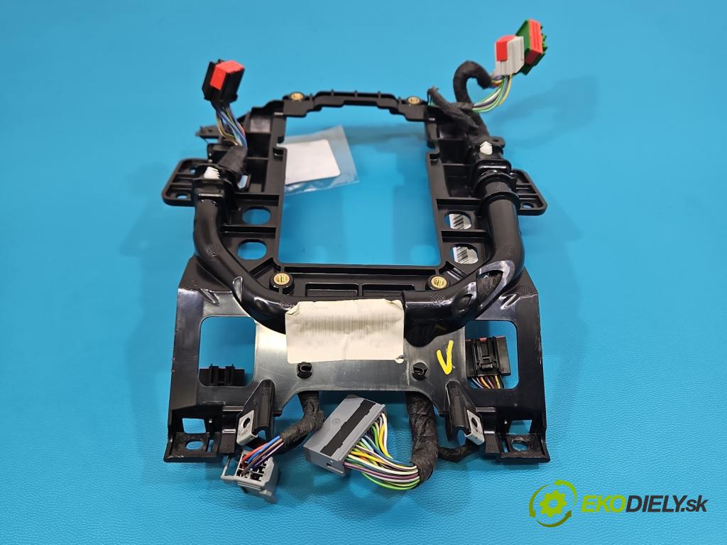 Land rover Range Rover Evoque I 2011-2018 2.0 td 150 HP automatic 110 kW 1999 cm3 5- Zväzok: ostatné JJ32-14K042