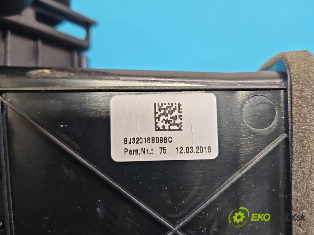 Land rover Range Rover Evoque I 2011-2018 2.0 td 150 hp automatic 110 kW 1999 cm3 5- Mřížka: topení 08089-005