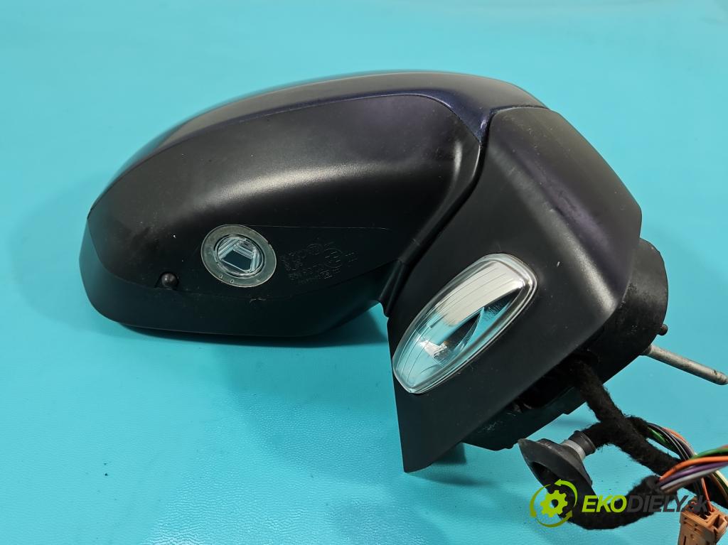 Peugeot 5008 I 2009-2017 1.6 16V 120 HP manual 88 kW 1598 cm3 5- zrkadlo pravé  (Kľučka dverí ostatné)