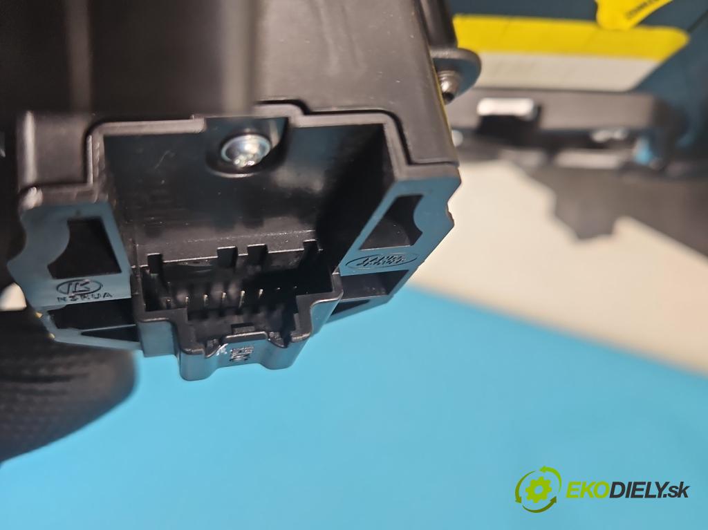 Land rover Range Rover Evoque I 2011-2018 2.0 td 150 HP automatic 110 kW 1999 cm3 5- kryt plast GJ32-14B596-AA